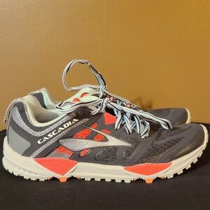 Brooks Cascadia Running Shoes Sz 7
